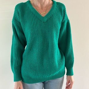 Vintage v-neck green sweater